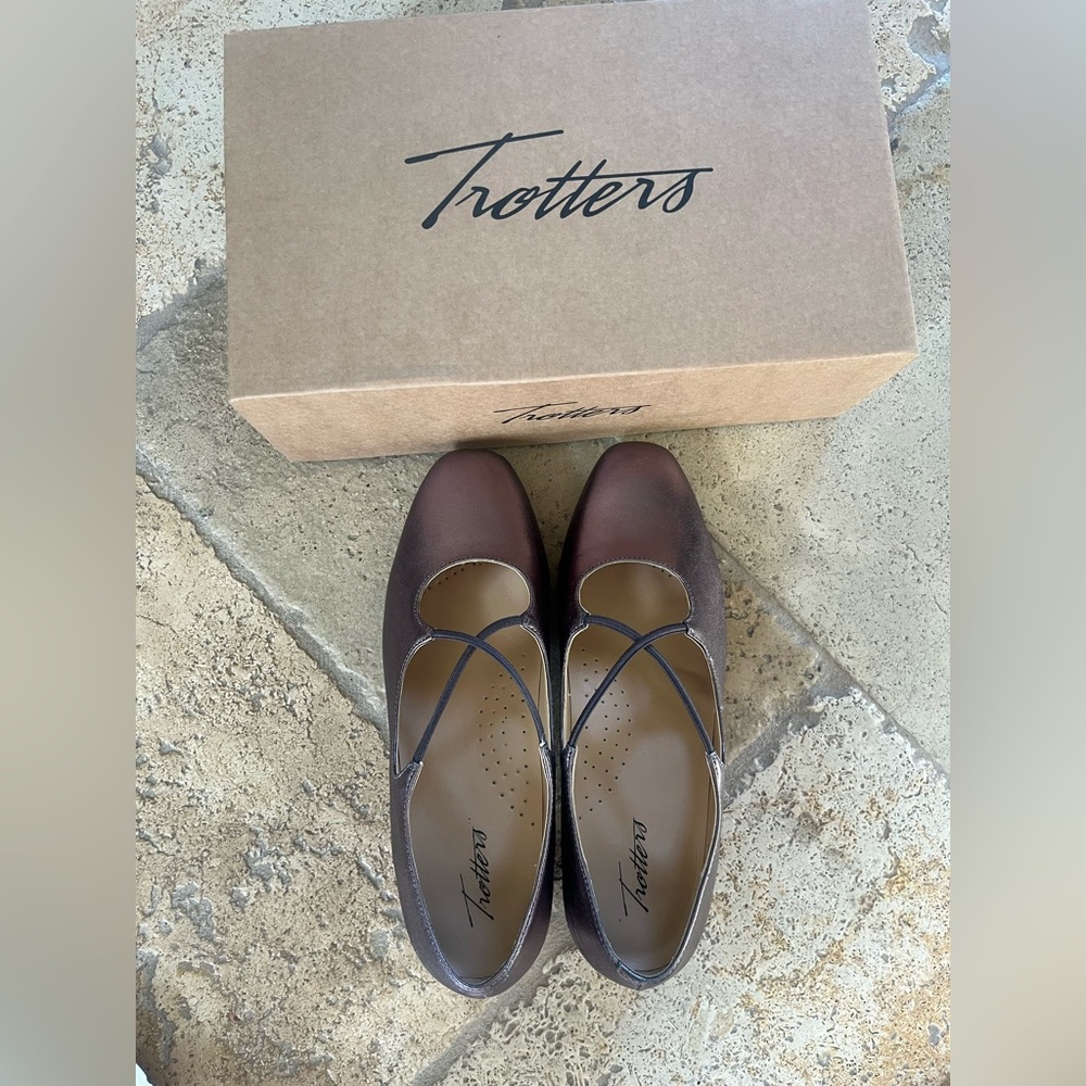 Trotters Pewter Heels